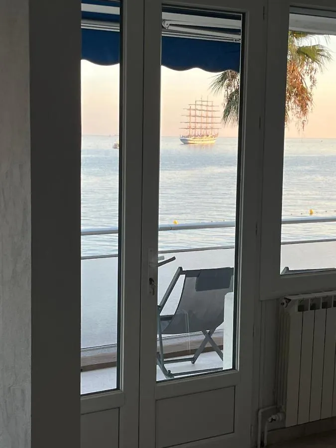 Bandol Le Grand Horizon Apartment 0*,